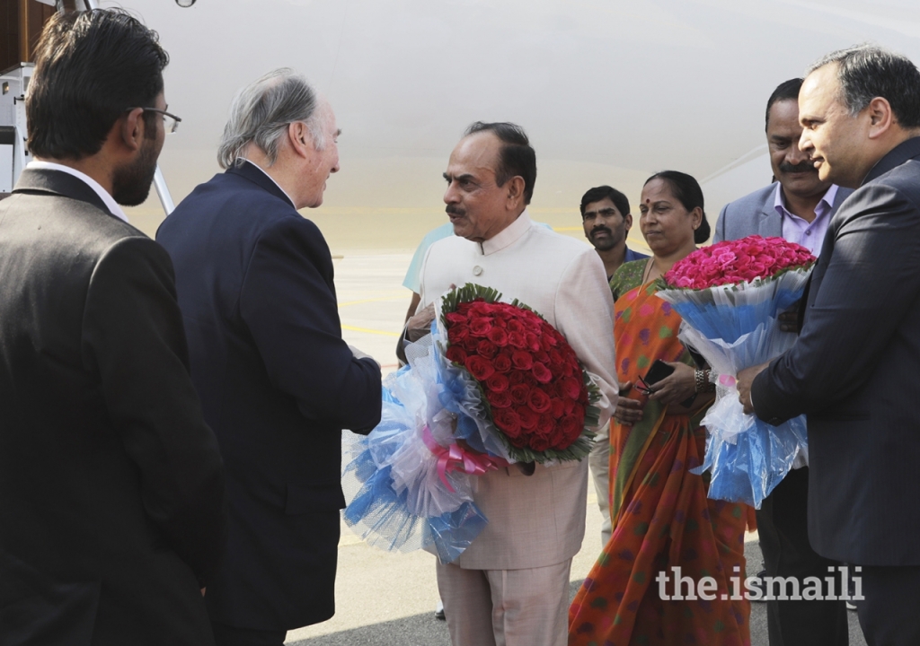 Aga Khan Diamond Jubilee Visit India Flowers 013