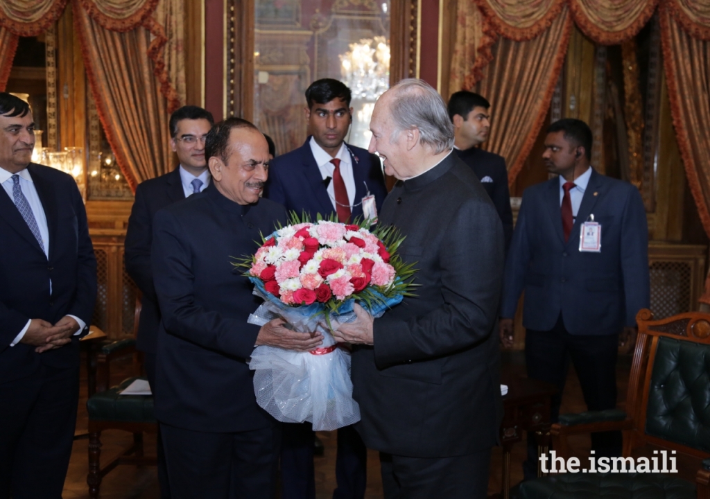Aga Khan Diamond Jubilee Visit India Flowers 015