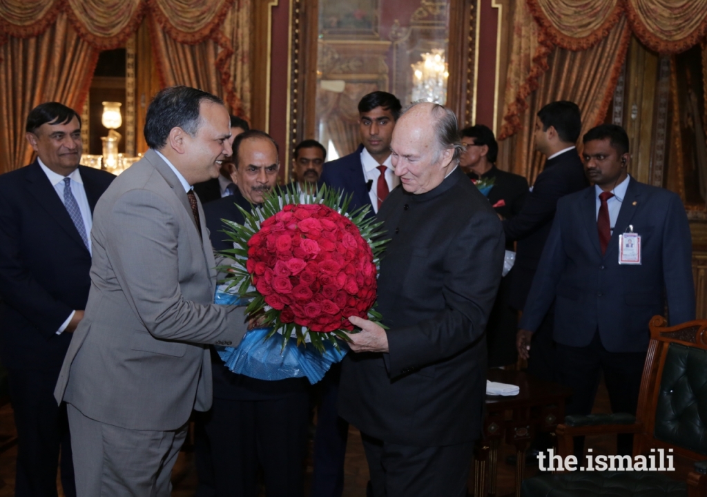 Aga Khan Diamond Jubilee Visit India Flowers 016