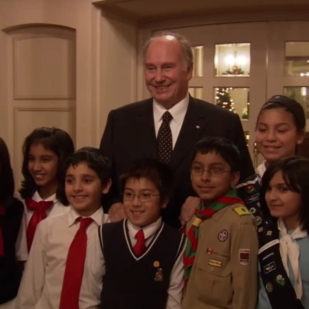 New Ismaili Volunteers Badge and Uniform approved by the Aga Khan 49th Ismaili Imam, Barakah
