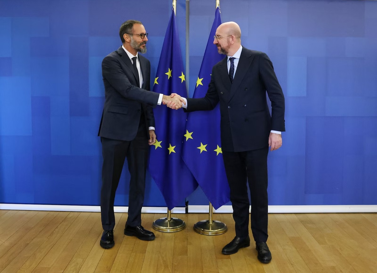 Prince Rahim Aga Khan meets the President of the European Council to discuss cooperation between the European Union and AKDN. Photograph: European Union.